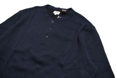 画像2: Levi's Henley Neck Thermal Long Sleeve Shirt Navy リーバイス (2)