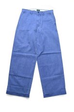 画像2: J.Crew Giant-fit Chino Pants in Seaside Canvas Blue (2)
