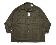 画像2: 【SALE】A.R.P. GABANARO™ Collection Suede Loop Collar Shirt Olive (2)