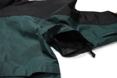 画像4: Deadstock Tri Mountain Nylon Jacket #9300 Green/Black (4)