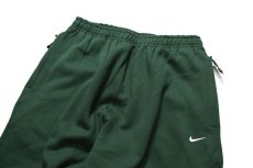 画像2: Nike Swoosh Sweat Pants Green (2)