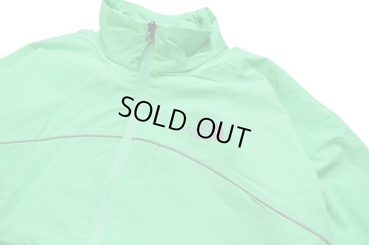 画像2: The North Face Tek Piping Wind Jacket Chlorophyll Green ノースフェイス (2)