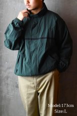 画像8: Deadstock Tri Mountain Nylon Jacket #2860 Green/Black (8)