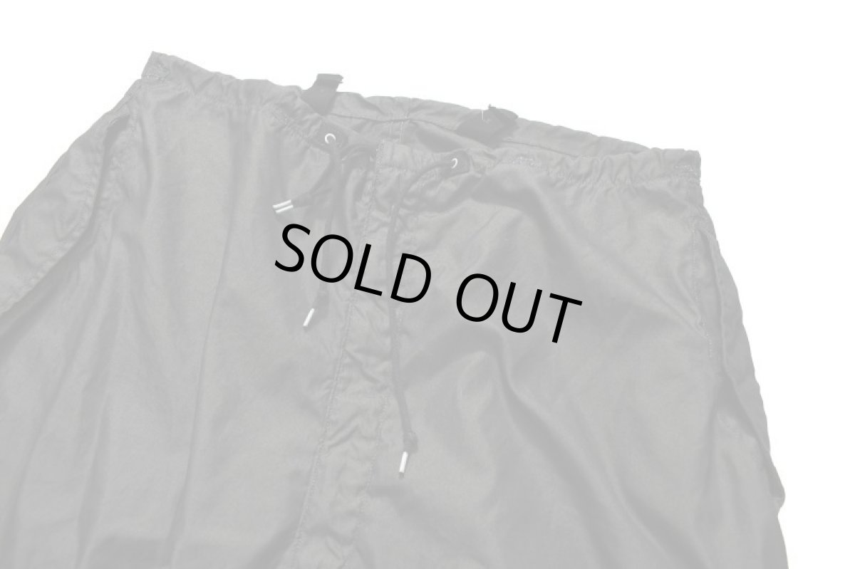 画像2: Deadstock Us Army Snow Camo Over Dye Pants Black (2)