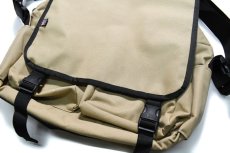 画像2: Deadstock BBC(Big Bag Co.) Messenger Bag Khaki made in USA (2)