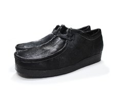 画像1: Clarks Wallabee Black Hair On クラークス ワラビー (1)