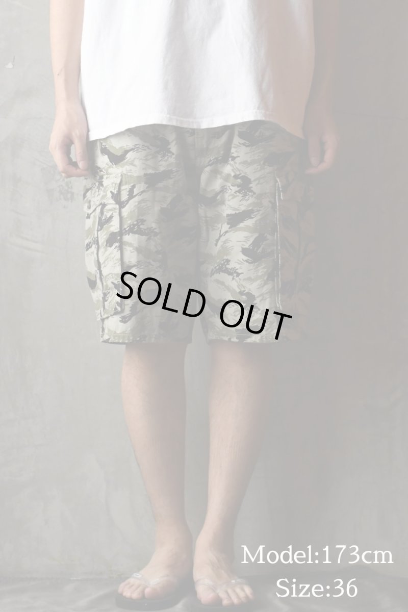 画像6: Levi's Camouflage Cargo Shorts リーバイス (6)