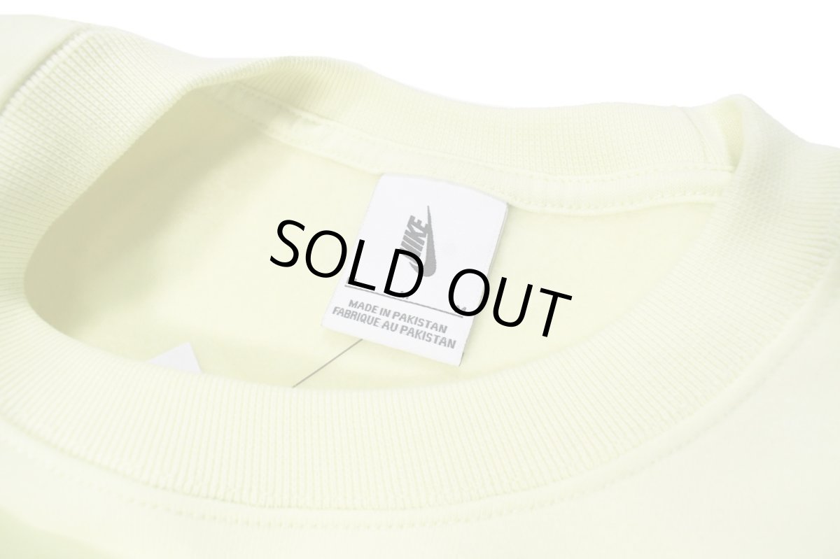 画像4: Nike Solo Swoosh Fleece Crew Neon Volt Yellow ナイキ (4)