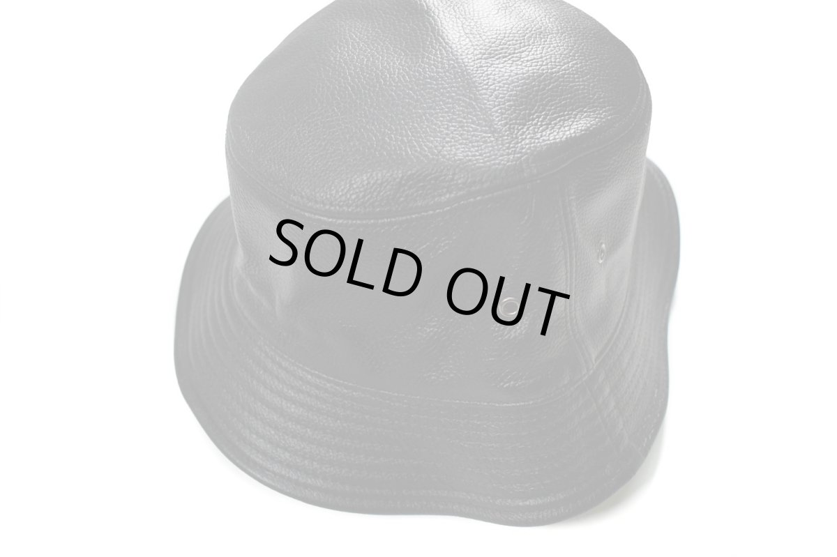 画像2: 【SALE】Winner Caps Leather Bucket Hat Black (2)