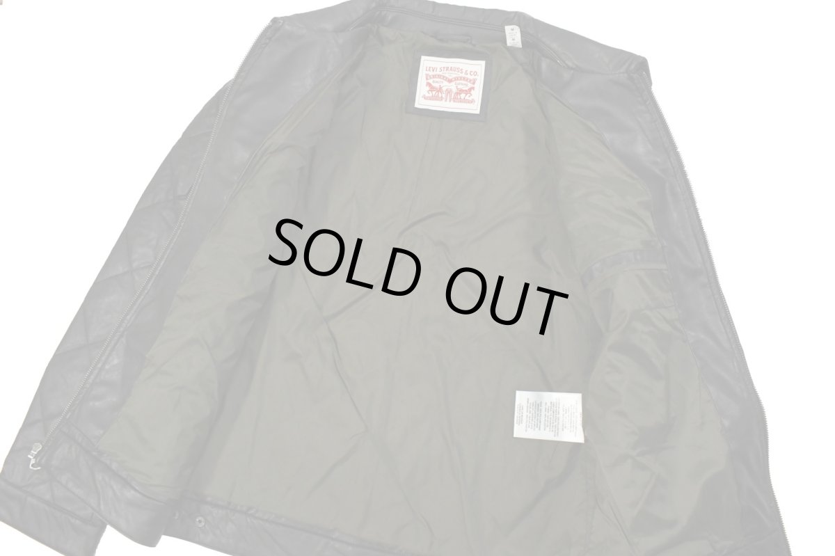 画像5: Levi's Faux Leather Quilted Trucker Jacket Black リーバイス (5)