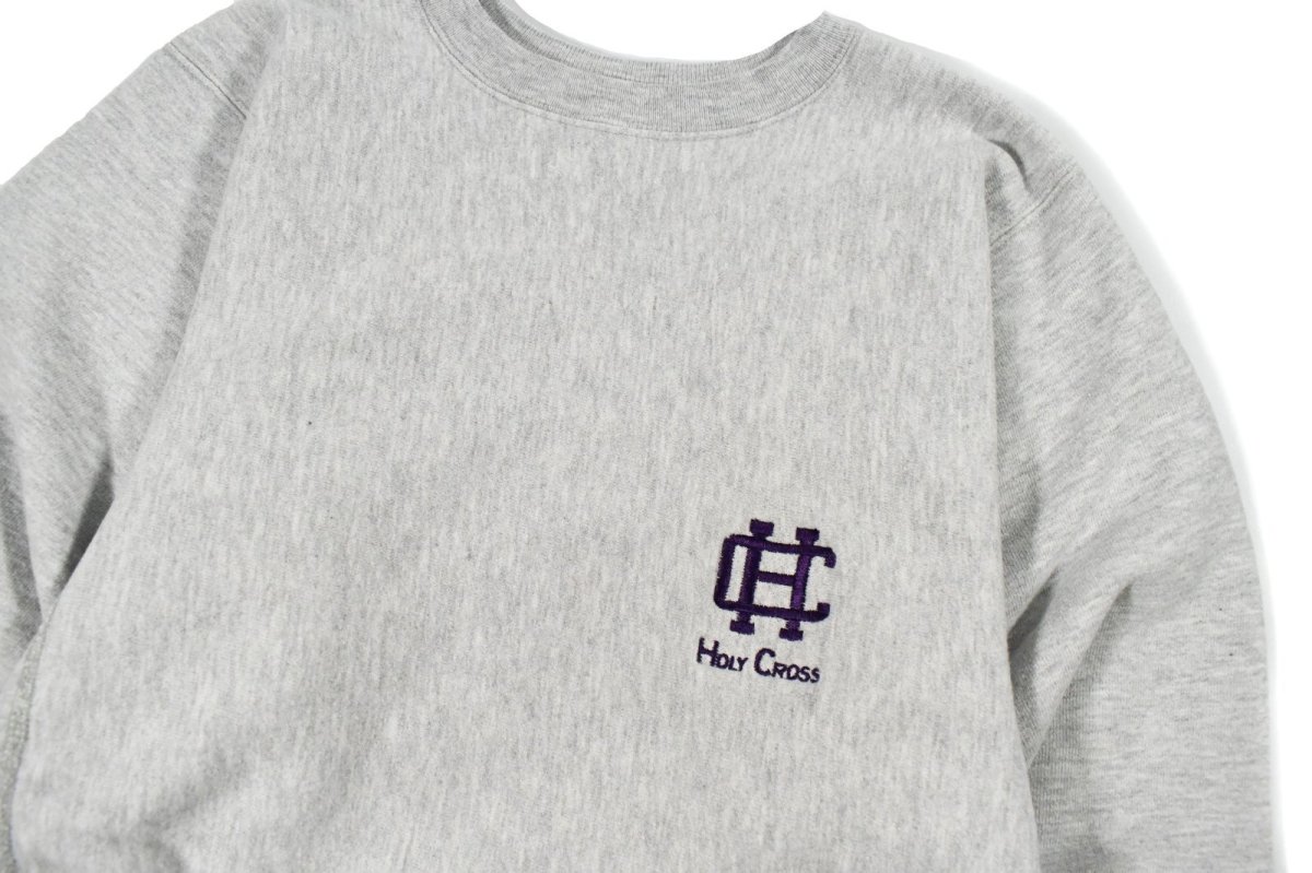 画像2: 90s Used Champion Reverse Weave Sweat Shirt "Holy Cross" made in USA (2)