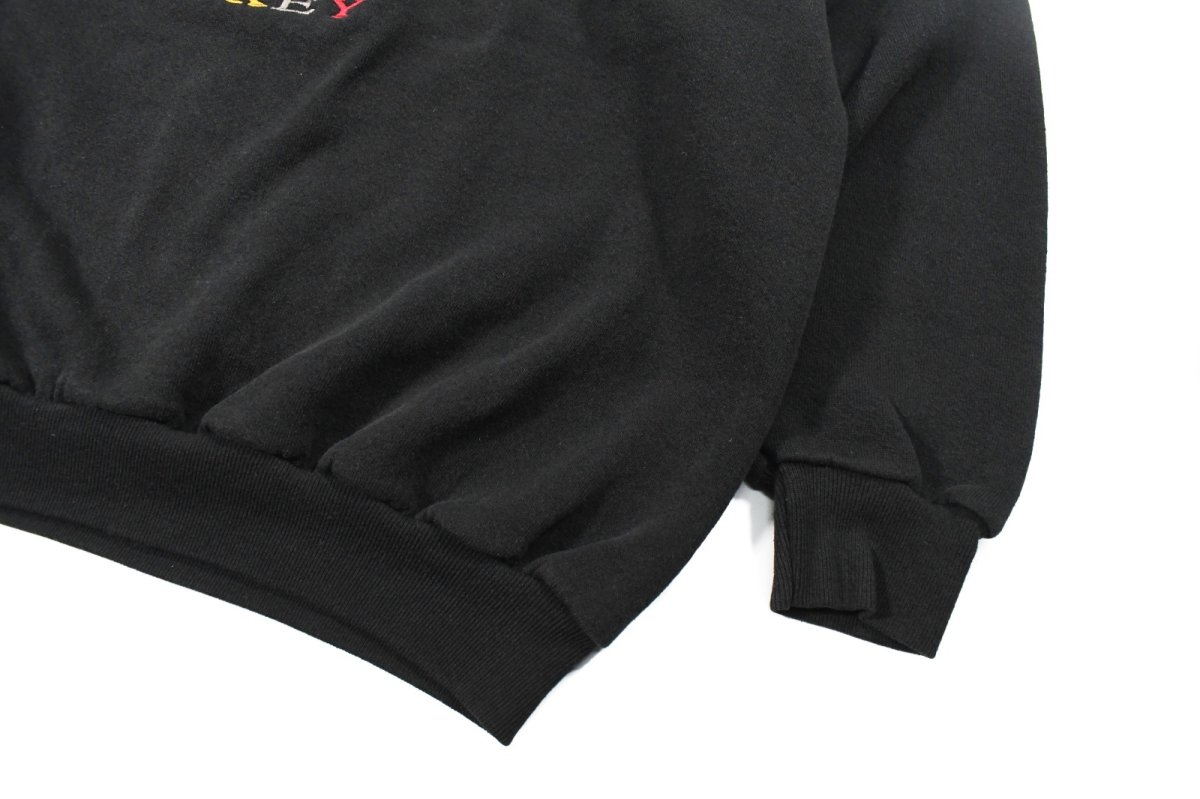 画像3: Used Disney Embroidered Sweat Shirt "Mickey Mouse" made in USA (3)
