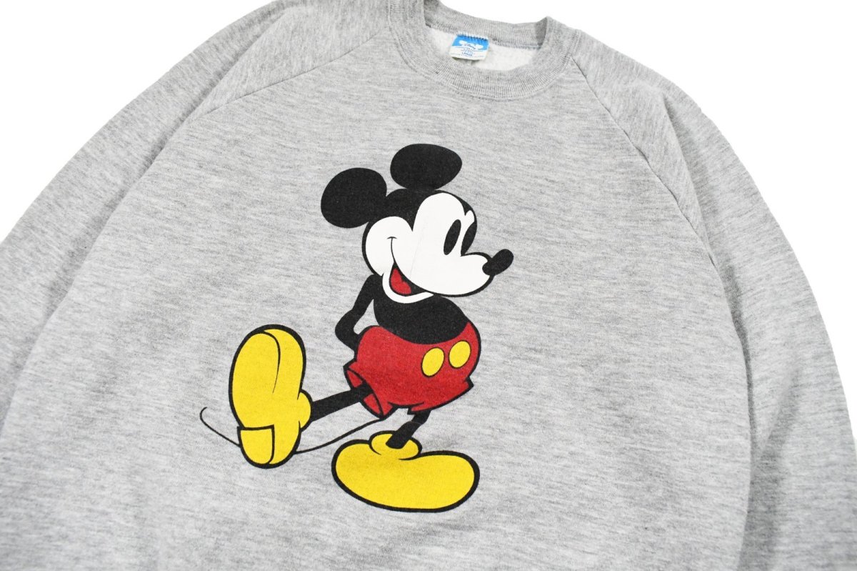画像2: Used Disney Raglan Sleeve Print Sweat Shirt made in USA (2)