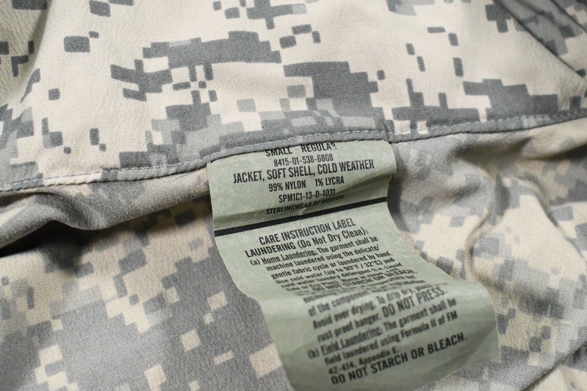 画像7: Deadstock Us Army ECWCS GenIII Level5 Soft Shell Jacket (7)