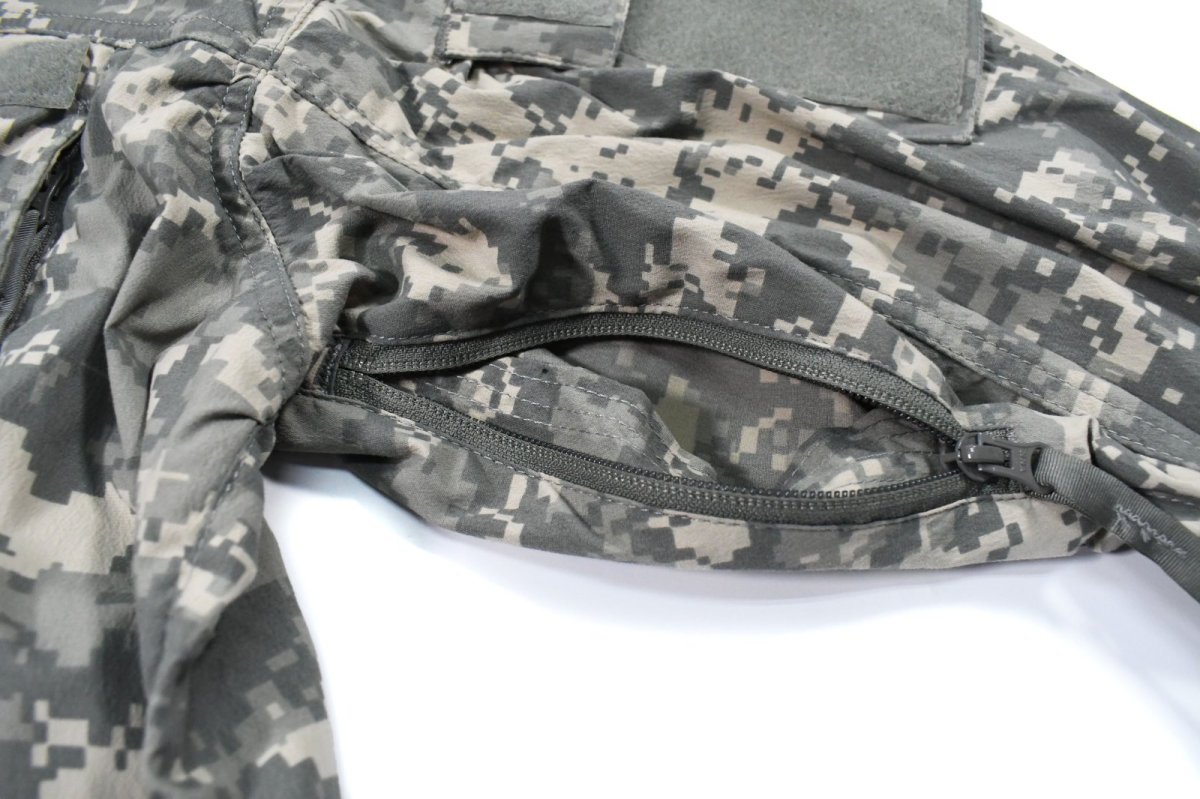 画像4: Deadstock Us Army ECWCS GenIII Level5 Soft Shell Jacket (4)