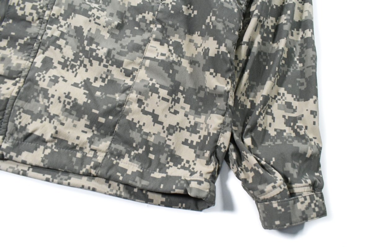 画像3: Deadstock Us Army ECWCS GenIII Level5 Soft Shell Jacket (3)