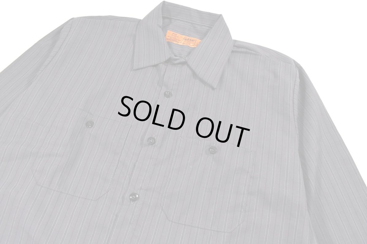 画像2: Red Kap Customize L/S Work Shirt Charcoal/Blue/White Stripe (2)