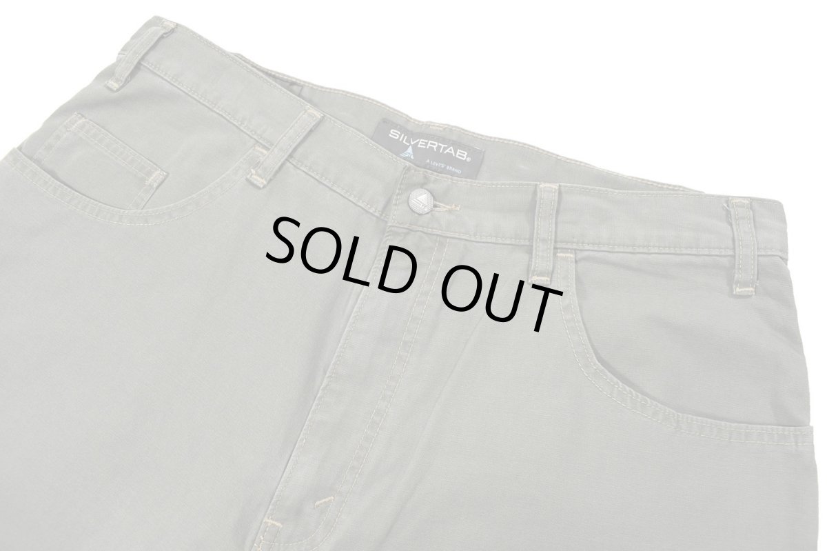 画像2: 00s Deadstock Levi's Silver Tab Shorts Olive リーバイス (2)