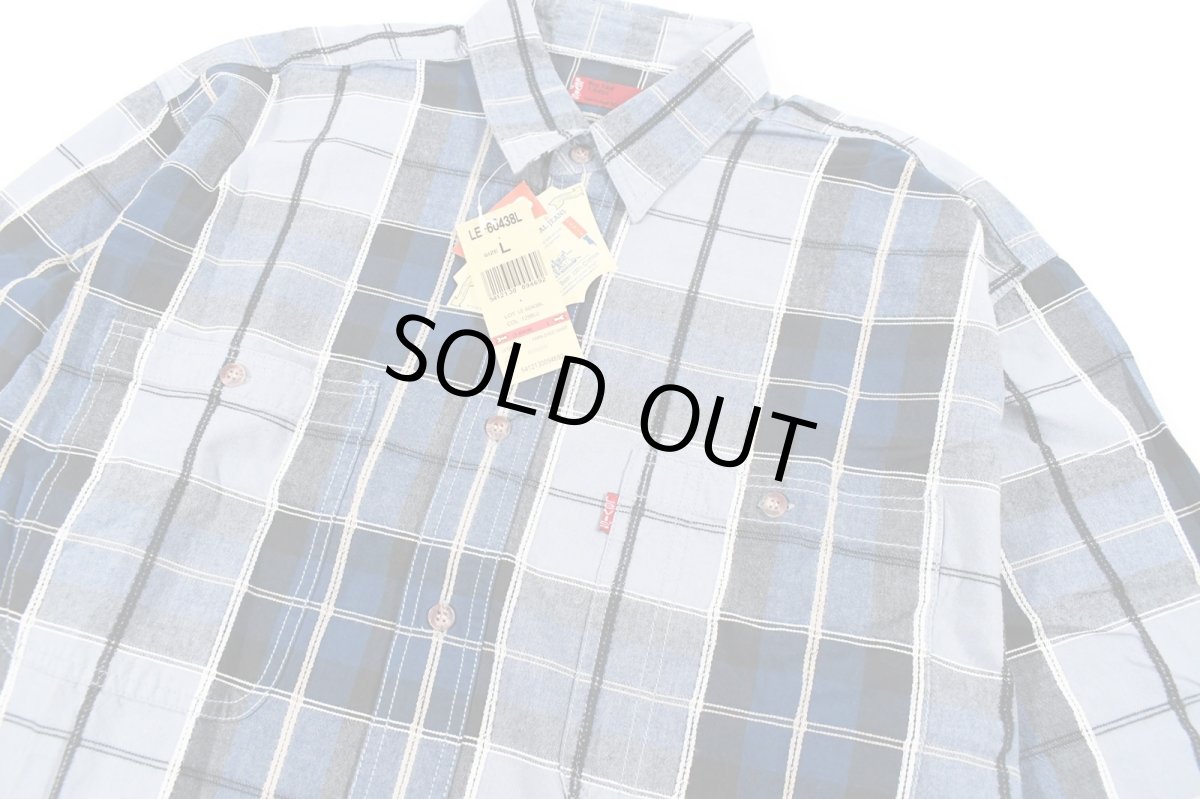 画像2: Deadstock Levi's Red Tab Plaid Pattern Shirt (2)