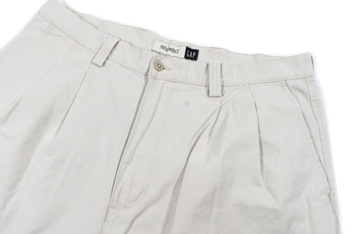 画像2: Used Gap Pleated Chino Shorts (2)