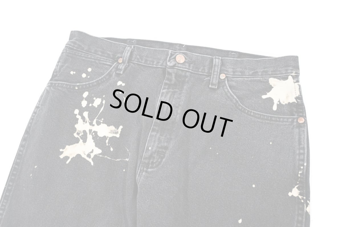 画像2: Wrangler 13MWZ Bleached Original Cowboy Cut Jeans Sulfur Black ラングラー (2)