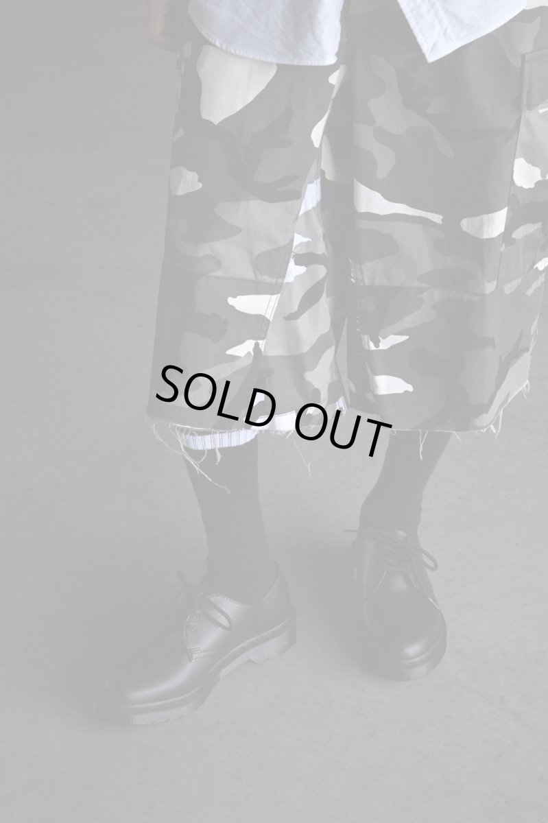 画像3: Skater Socks 22 Inch KNEE HIGH Striped Tube Socks Black/White (3)