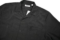 画像2: DKNY Nylon Snap Shirt Black (2)