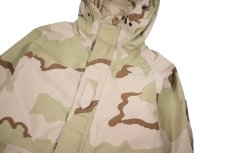 画像2: Used Us Army ECWCS Gen1 GORE-TEX Parka 3C Desert Camo (2)