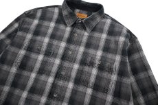 画像2: Used St John's Bay Heavy Flannel Box Shirt (2)