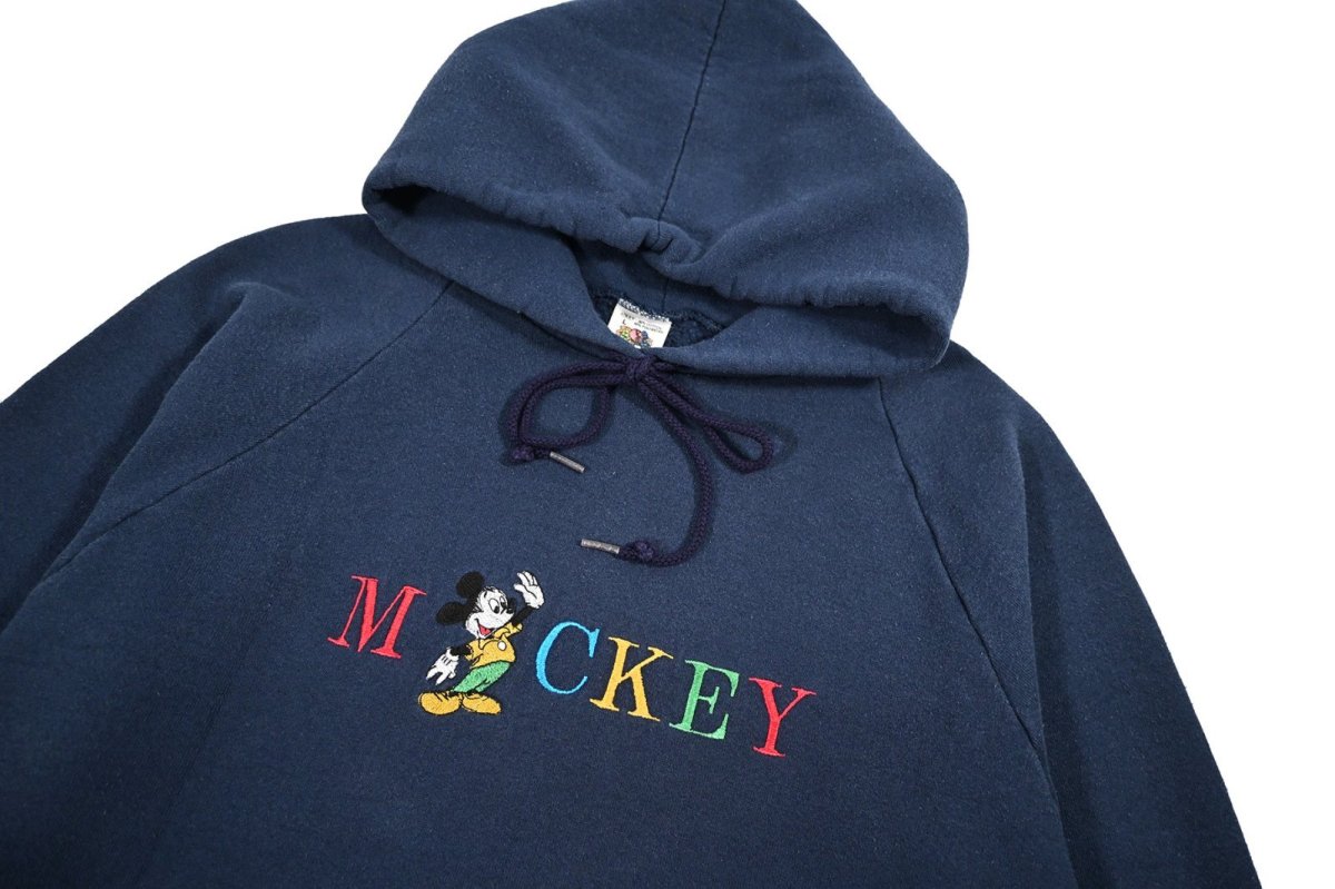 画像2: Used Fruit of the Loom Disney Print Sweat Hoodie made in USA (2)