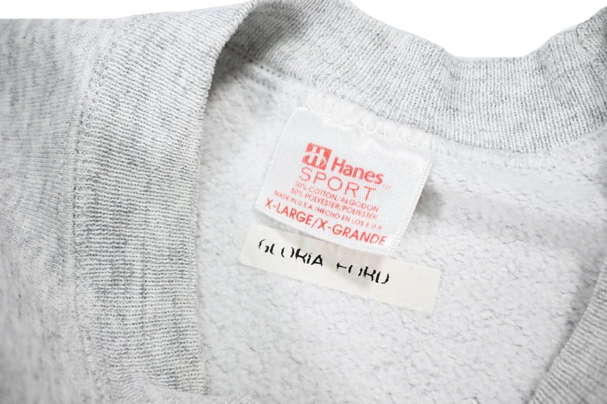 画像4: Used Hanes Disney Raglan Sleeve Print Sweat Shirt made in USA (4)