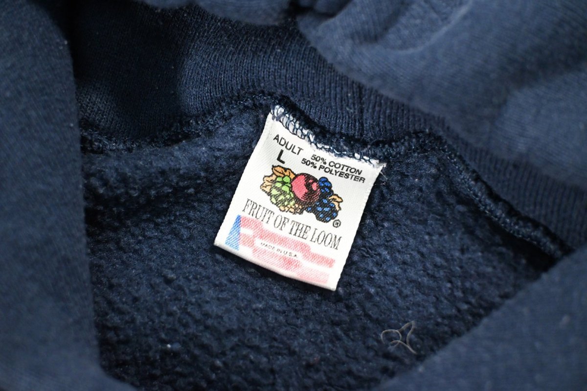 画像4: Used Fruit of the Loom Disney Print Sweat Hoodie made in USA (4)