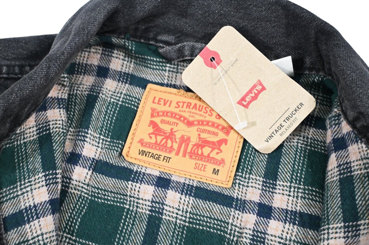 画像6: Levi's Flannel Lined Denim Trucker Jacket Vintage Fit Black リーバイス (6)