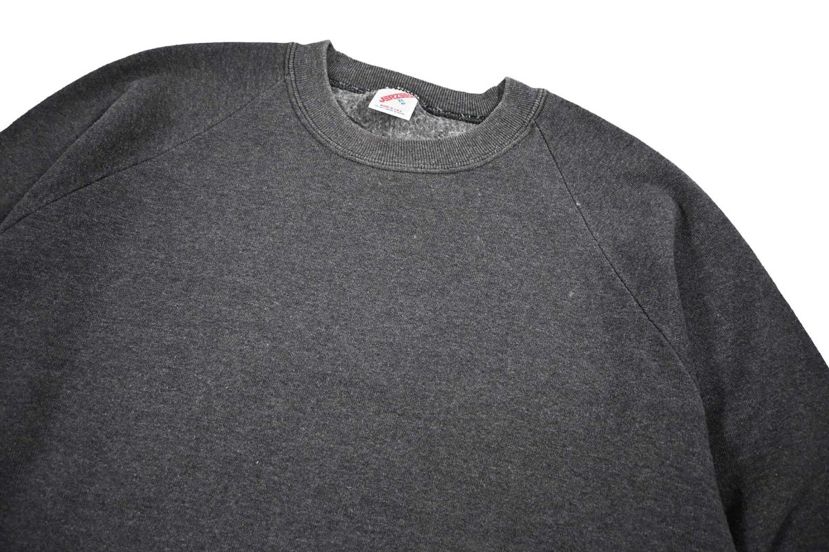 画像2: Used Jerzees Raglan Sleeve Blank Sweat Shirt Charcoal made in USA (2)