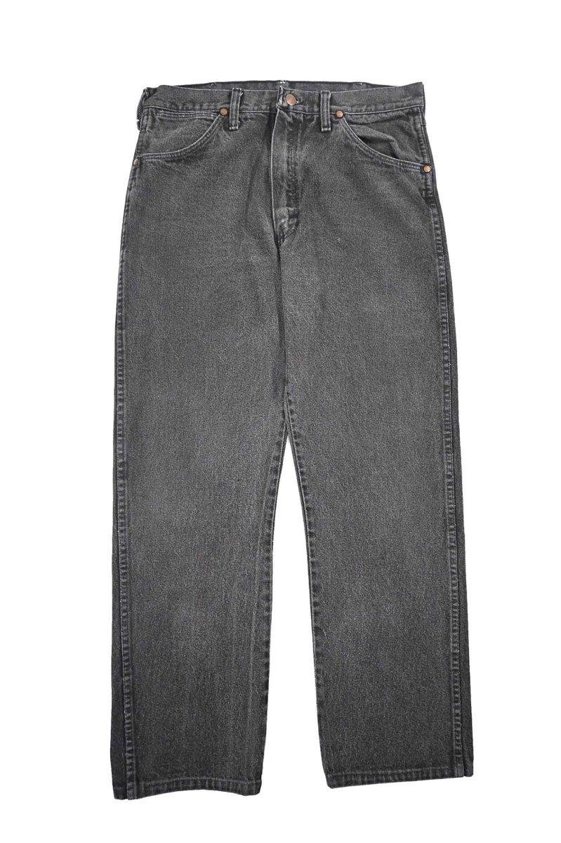 画像1: Used Wrangler 13MWZPB Denim Pants Black made in USA (1)