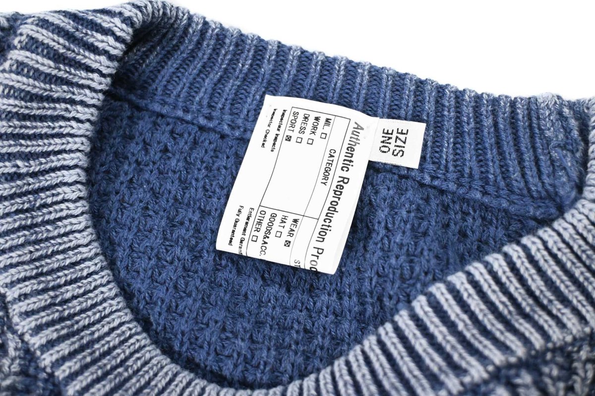 画像4: A.R.P.  Washed Cotton Mineral Breach Oversized Sweater Indigo Blue (4)