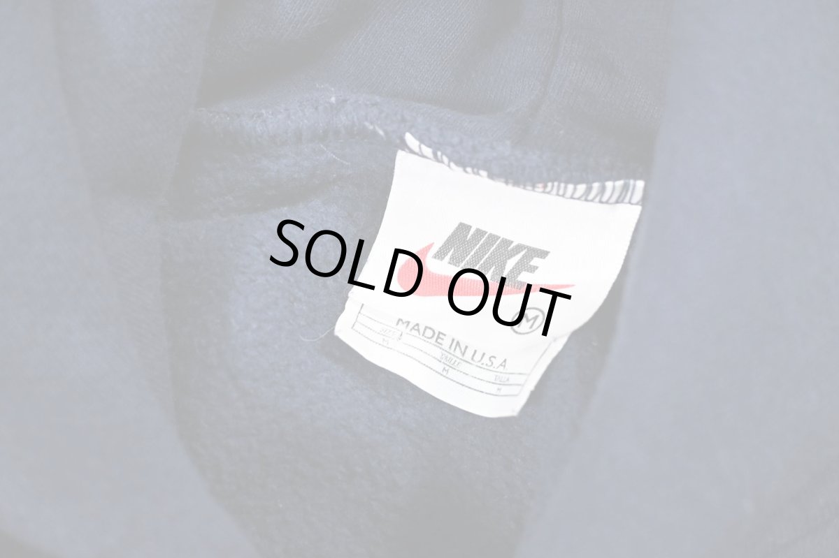 画像4: 90s Used Nike Embroidered Sweat Hoodie Navy made in USA (4)