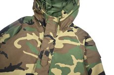 画像2: Deadstock Us Army ECWCS Gen1 GORE-TEX Parka Woodland Camo (2)