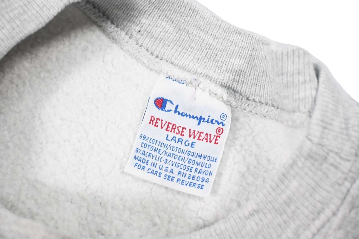 画像4: 90s Used Champion Reverse Weave Sweat Shirt "Heelan Pride" made in USA (4)