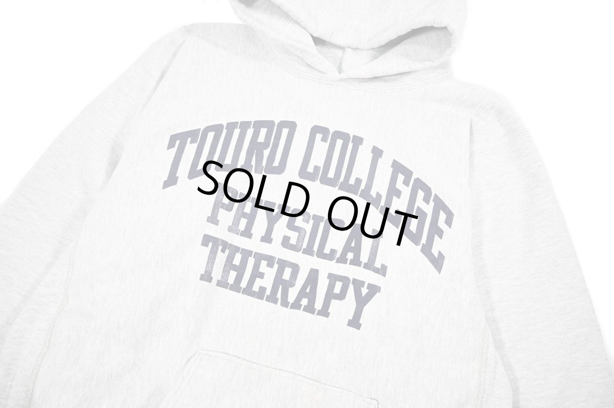 画像2: 90s Used Champion Reverse Weave Sweat Hoodie "Touro College Physical Therapy" made in USA (2)