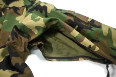 画像5: Used Us Army ECWCS Gen1 GORE-TEX Parka Woodland Camo (5)