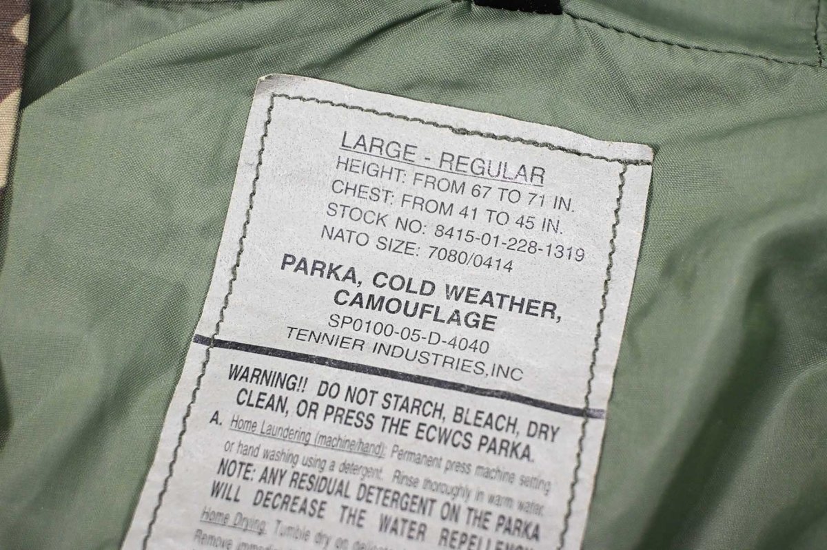 画像7: Used Us Army ECWCS Gen1 GORE-TEX Parka Woodland Camo (7)