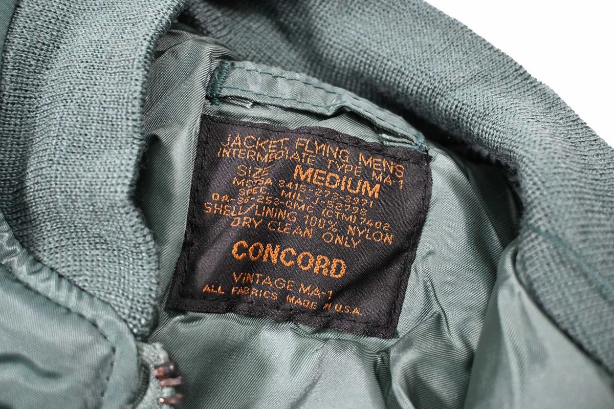 画像5: Deadstock Concord MA-1 Flight Jacket Olive made in USA (5)