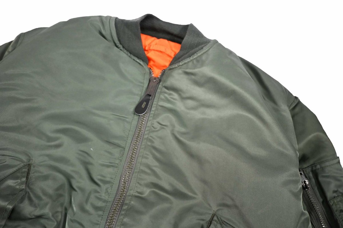 画像2: Deadstock Winfield International MA-1 Flight Jacket Olive Long Type (2)