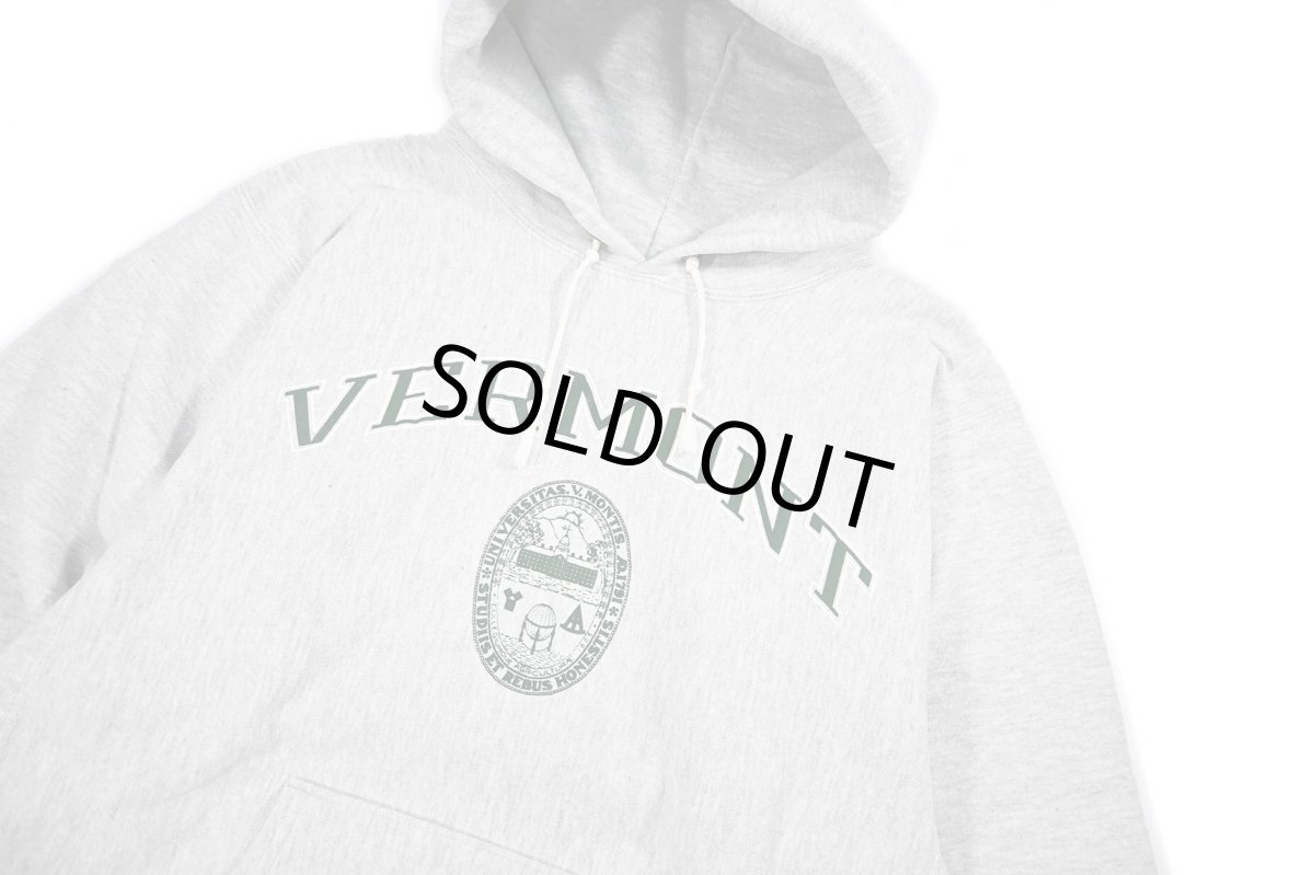 画像2: 90s Used Champion Reverse Weave Sweat Hoodie "Vermont" made in USA (2)