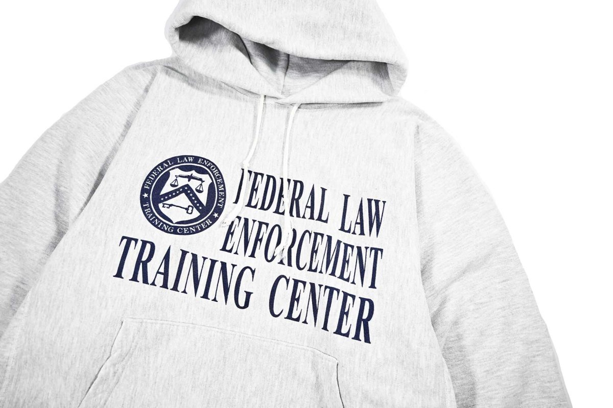 画像2: 90s Used Champion Reverse Weave Sweat Hoodie "Federal Law Enforcement Training Center" (2)