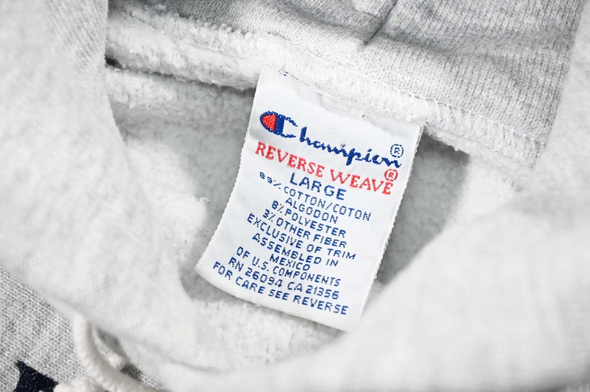 画像4: 90s Used Champion Reverse Weave Sweat Hoodie "Federal Law Enforcement Training Center" (4)