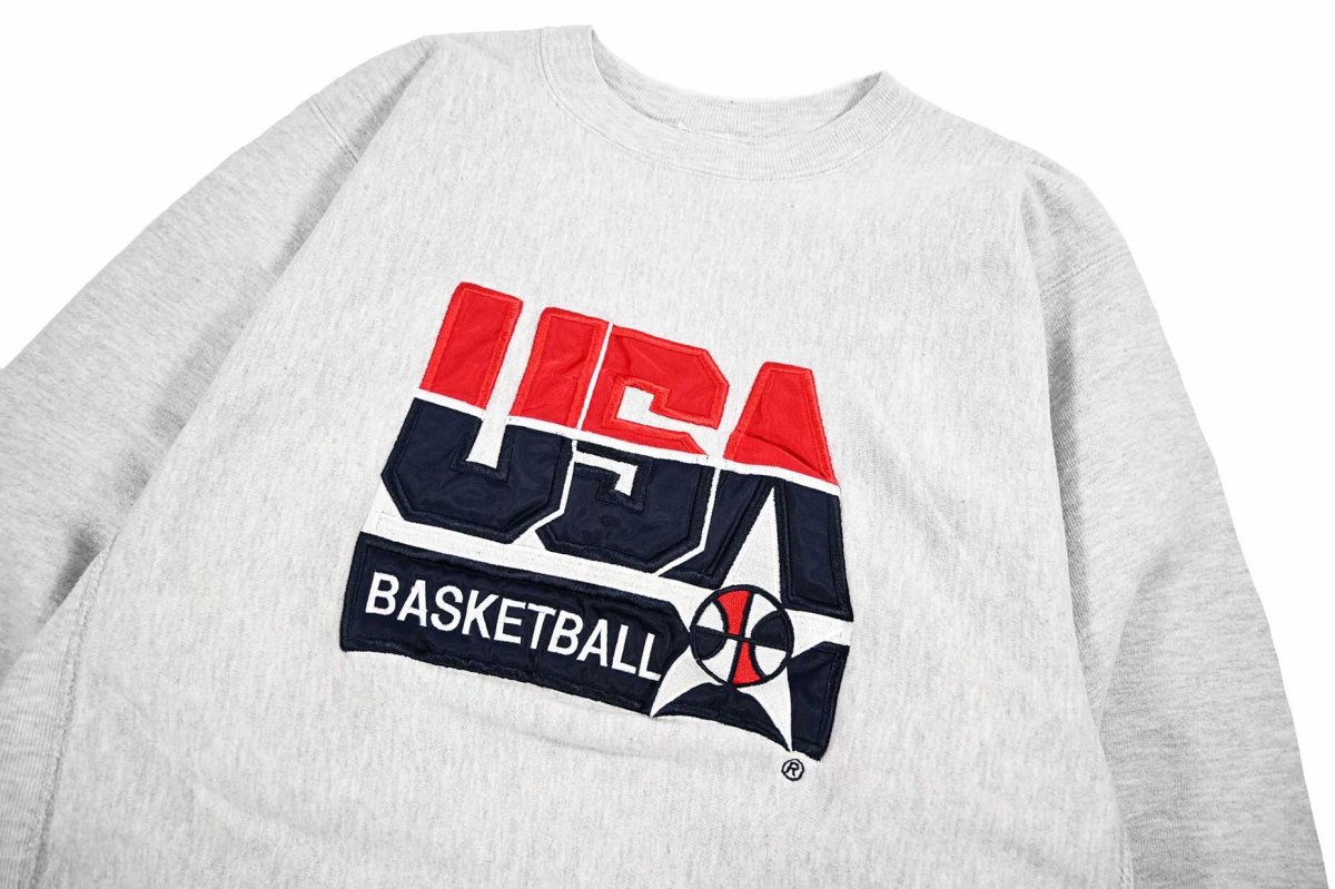 画像2: 90s Used Champion Reverse Weave Sweat Shirt "USA Basketball" made in USA (2)