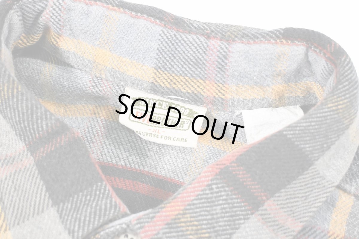 画像4: 90s Used Five Brothers Heavy Flannel Shirt (4)