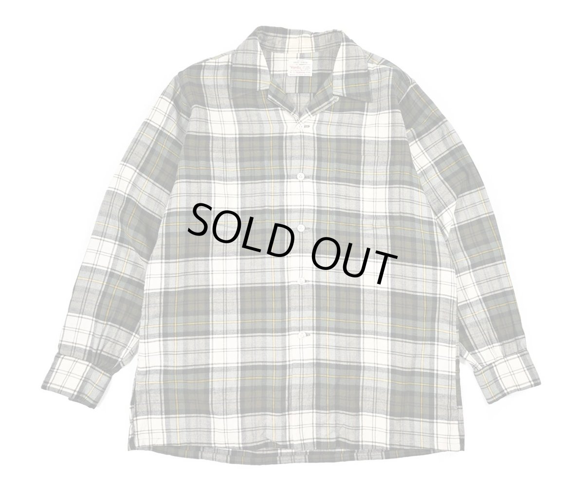 画像1: 60s Used Viyella by Hathaway Wool Open Collar Shirt (1)